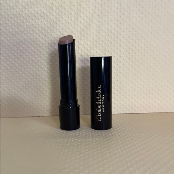 Beauty Bundle (12pcd) and Cosmetic Bag Gift - Picture 4 of 6